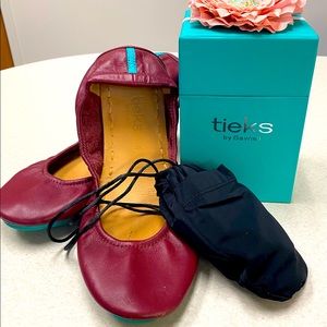 Tieks size 8